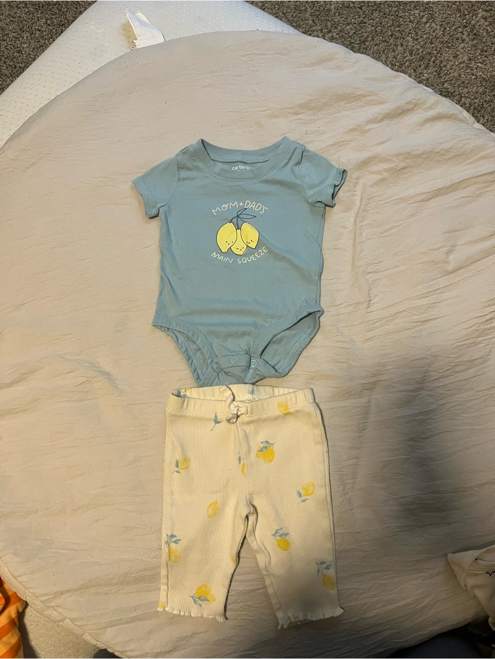 Carter's Blue 'Mom + Dad's Main Squeeze' Baby Bodysuit & Lemon Print Pants Set
